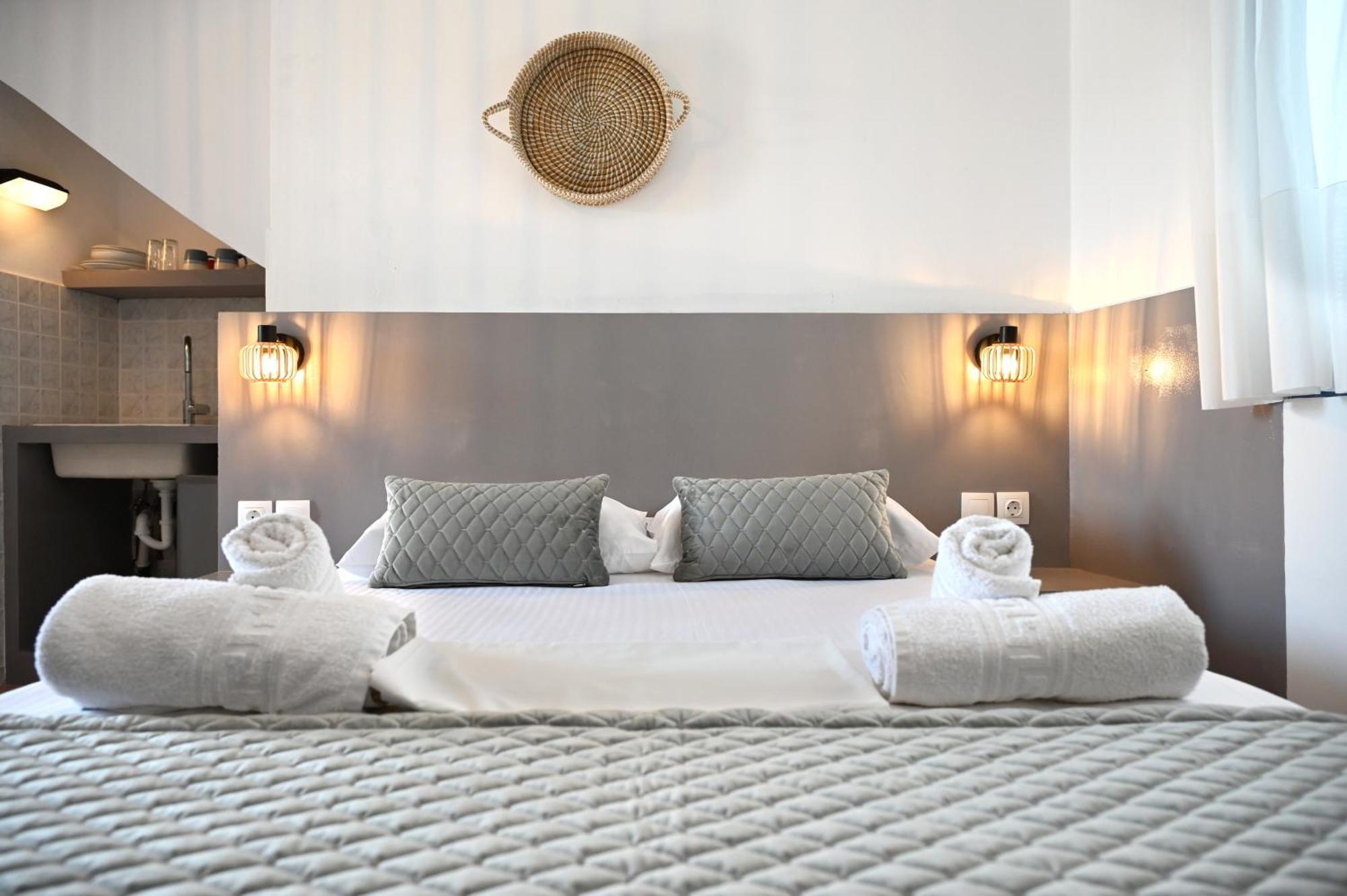 Oneiro Rooms Kythnos Kanala Zewnętrze zdjęcie
